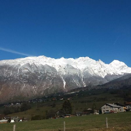 Gite Mobile Home Reamenage A Ugine Entre Albertville Et Annecy Exterior photo